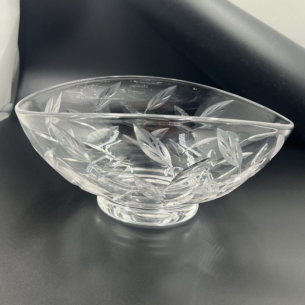 VTG STUART CRYSTAL LEAF BOWL Oval Cut & Frosted Lead Crystal, 9" ENGLAND Lux